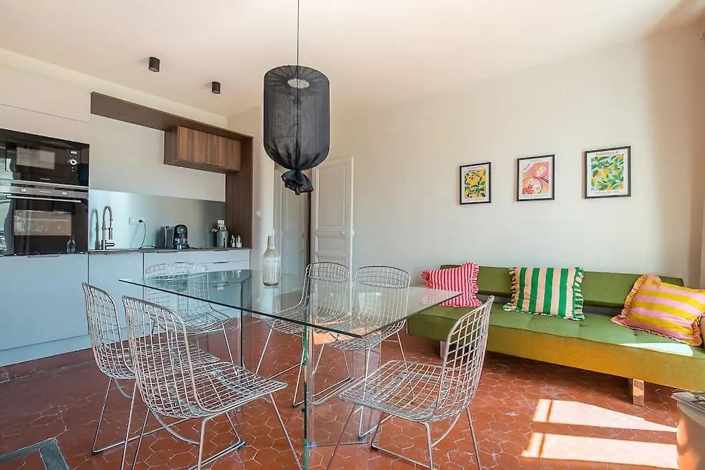 Bel Appartement Renove Vue Degagee Marseille France